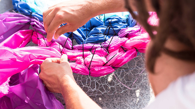 crystal-wagner-hyperbolic-lodz-murals-designboom-018