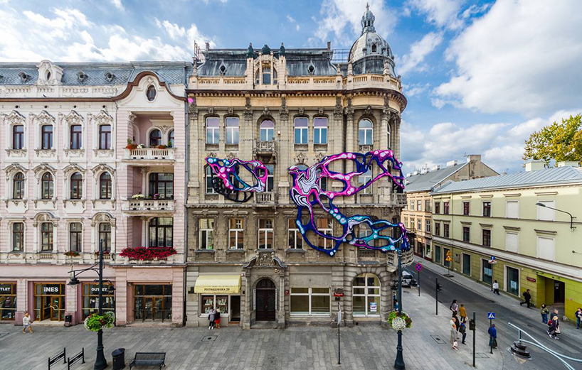 crystal-wagner-hyperbolic-lodz-murals-designboom-02