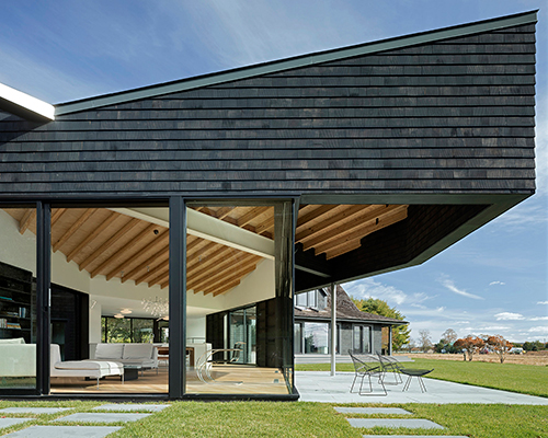 desai chia architecture expands and renovates a cottage in watermill, NY