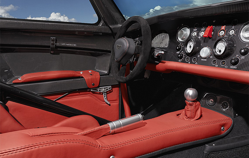 donkervoort D8 GTO RS designboom