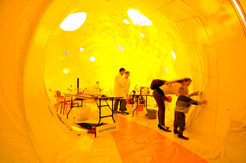 dosis-second-dome-pneumatic-architectural-structure-second-home-london-designboom-02