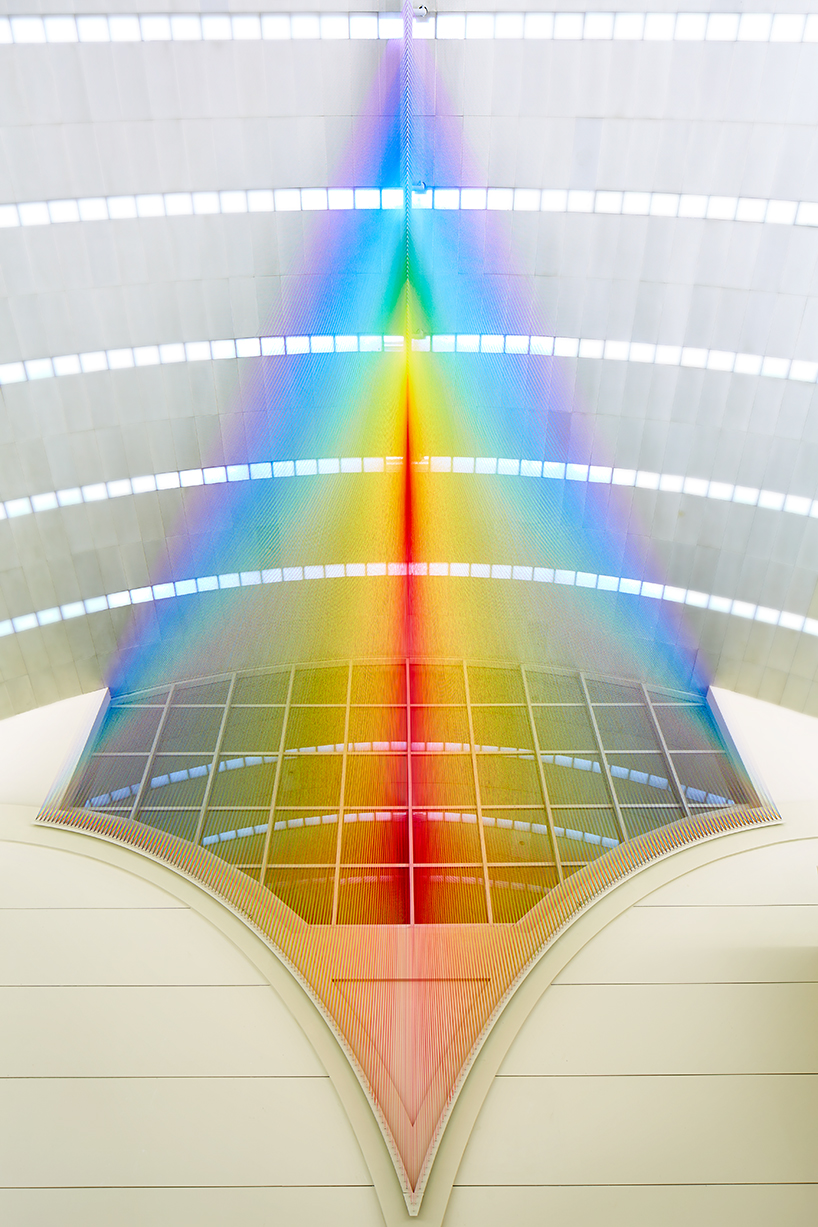 gabriel dawe weaves a 90-mile-long spectrum inside san antonio airport