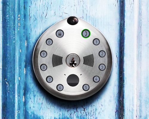 gate: the first camera-equipped smart lock watches the home