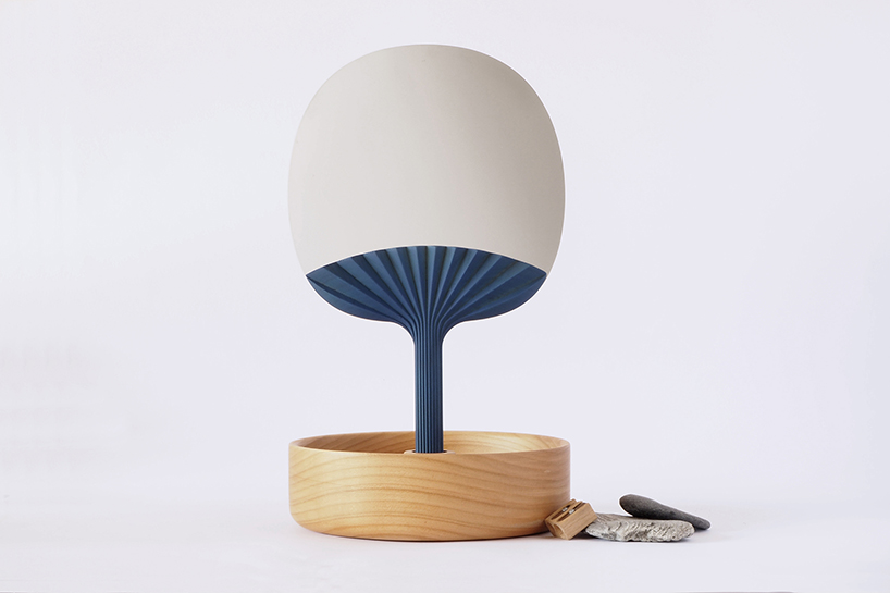 ilaria innocenti giorgio laboratore self portrait mirror portego biennale interieur designboom