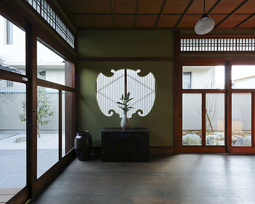 atsumasa tamura renovates a tea ceremony building in wakayama, japan