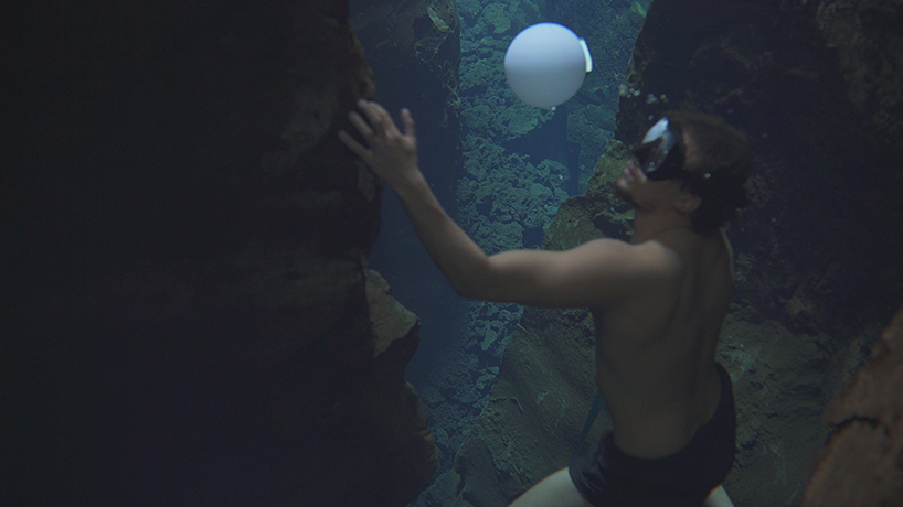 lucid-film-3hund-desingboom-15