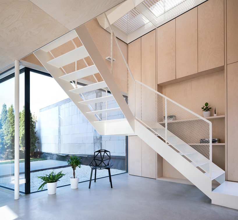 mind-ac-buro-schulstrasse-germany-designboom-03