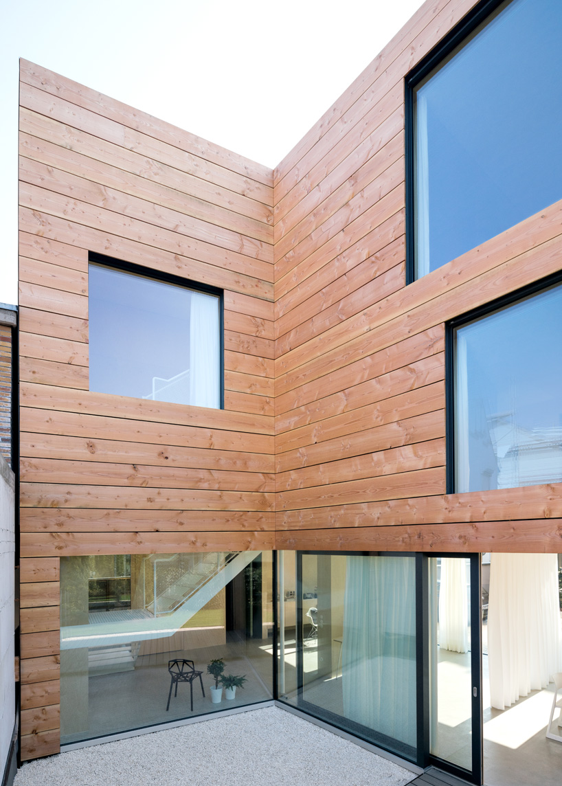 mind-ac-buro-schulstrasse-germany-designboom-03