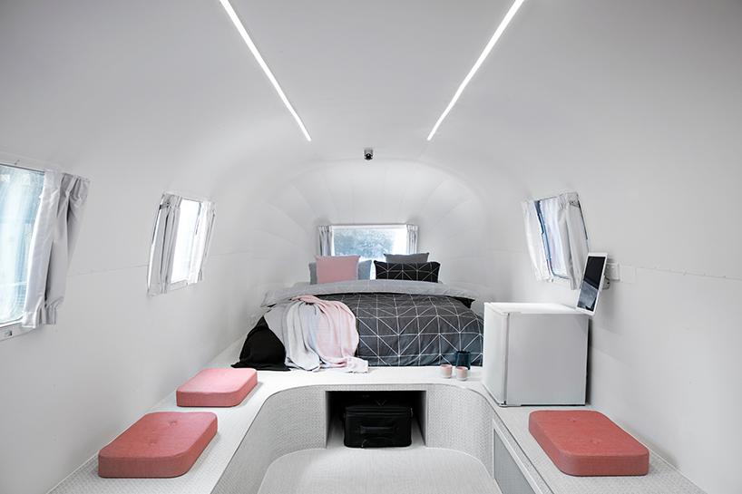 notel-melbourne-airstreams-hotel-designboom-02