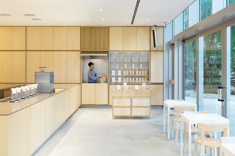 The Blue Bottle Coffee Experience - Minato, Tokyo - Japan Travel