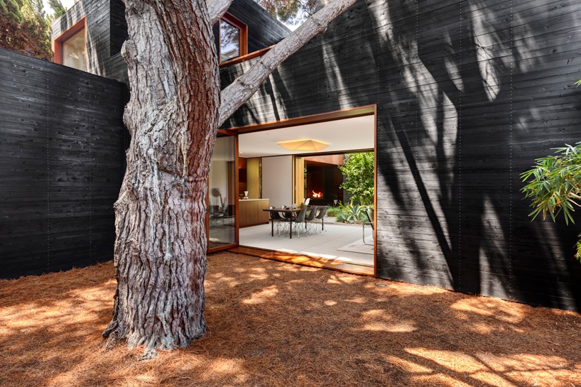 sebastian-mariscal-dwell-home-venice-california-designboom-15