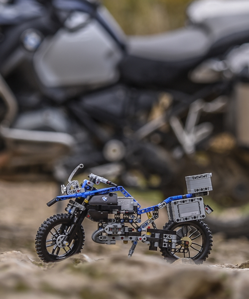 LEGO shrinks BMW R 1200 GS adventure into mini motorcycle