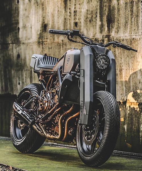 rough crafts onyx blade motorcycle is striking and stealthy