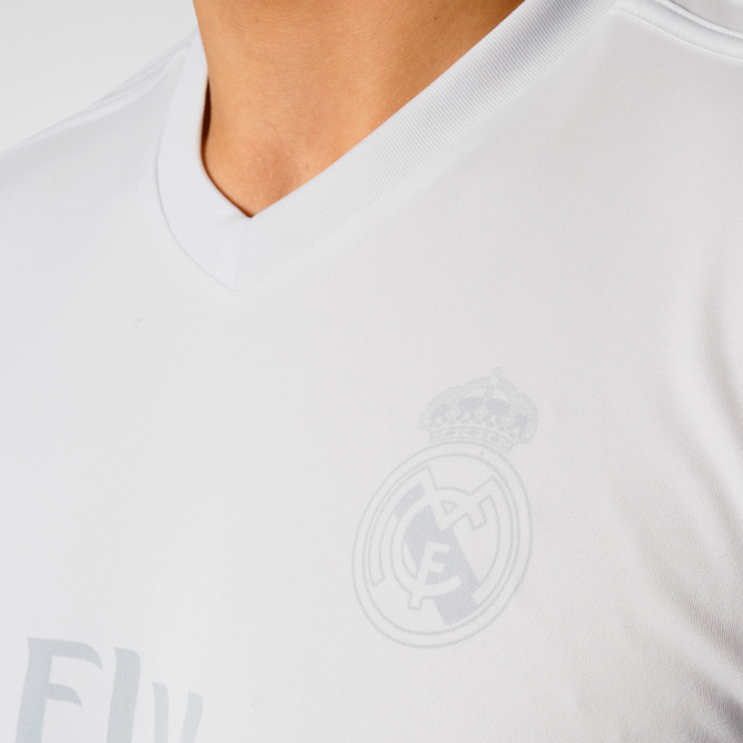 Real Madrid adidas x Parley 2016/17 Home Jersey - Made from Ocean Plastic -  FOOTBALL FASHION