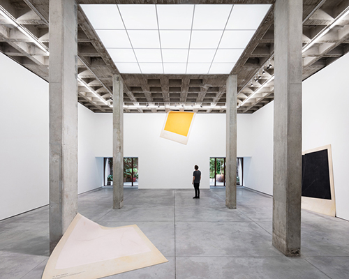 riestra, arnaud & werz renovate mid-century OMR art gallery building in mexico city