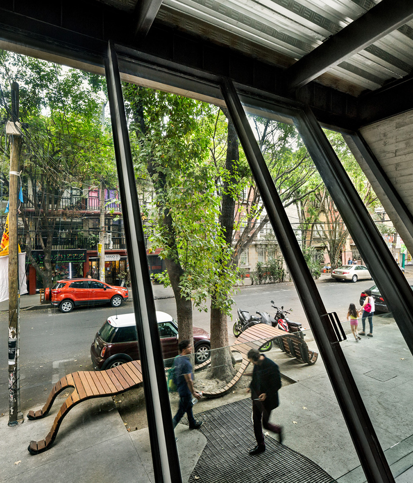 arqmov-workshop-coliroma-cientoveinteocho-mexico-city-designboom-02
