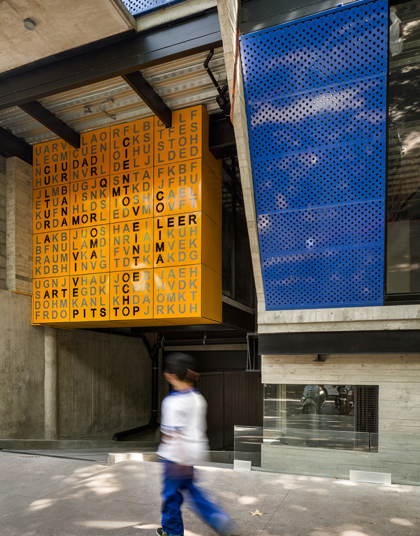 arqmov-workshop-coliroma-cientoveinteocho-mexico-city-designboom-02