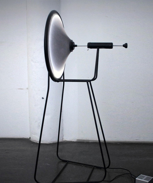 curve ID's 'black hole lamp' devours light with the flick of a switch
