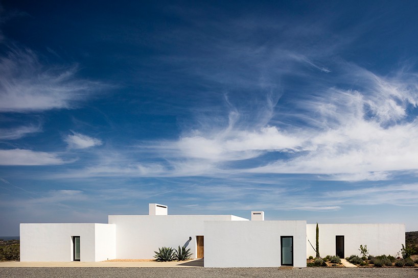 colectivarquitectura-grandola-portugal-designboom-01