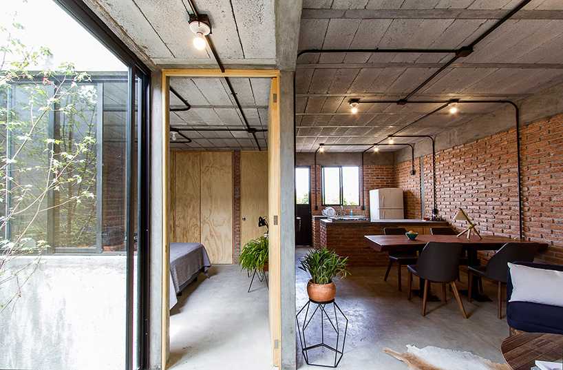 intersticial-arquitectura-casa-estudio-mexico-designboom-04