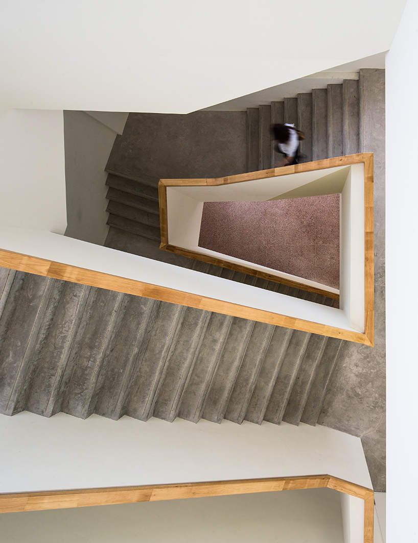 jacques-ferrier-the-french-international-school-of-beijing-china-designboom-02