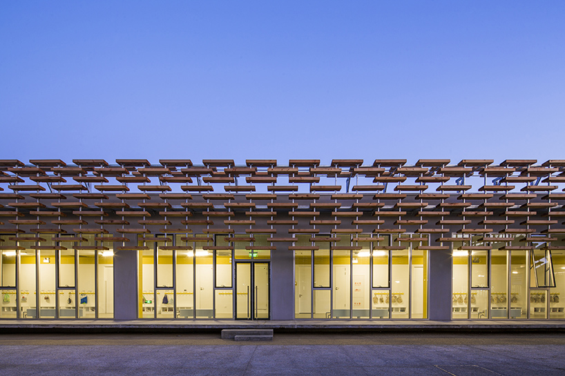 jacques-ferrier-the-french-international-school-of-beijing-china-designboom-02