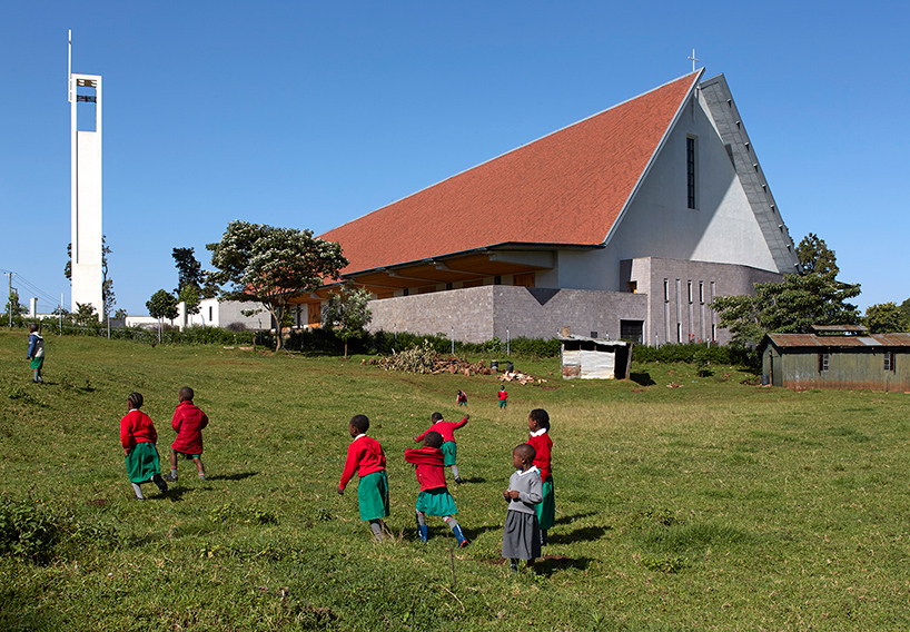 john-mcaslan-partners-sacred-heart-cathedral-of-kericho-kenya-designboom-01