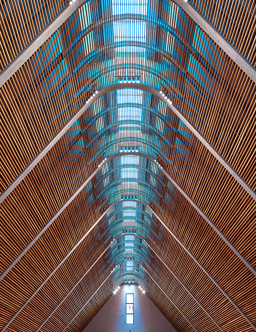 john-mcaslan-partners-sacred-heart-cathedral-of-kericho-kenya-designboom-02