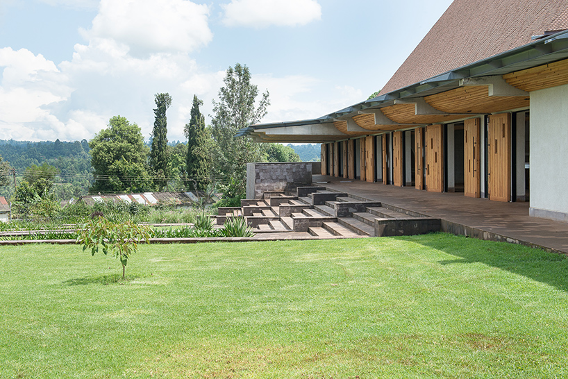 john-mcaslan-partners-sacred-heart-cathedral-of-kericho-kenya-designboom-02