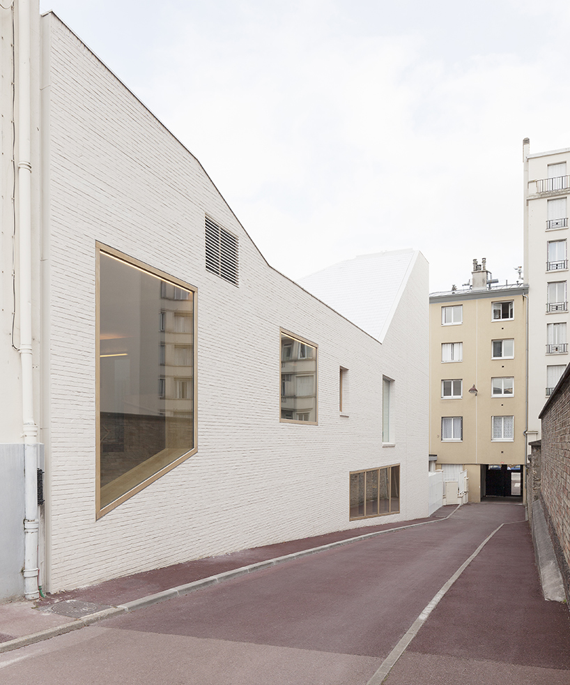 joly-loiret-dance-and-music-rooms-versailles-france-designboom-04