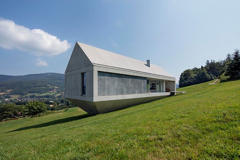 kwk-promes-koniecznys-ark-poland-completed-designboom-01