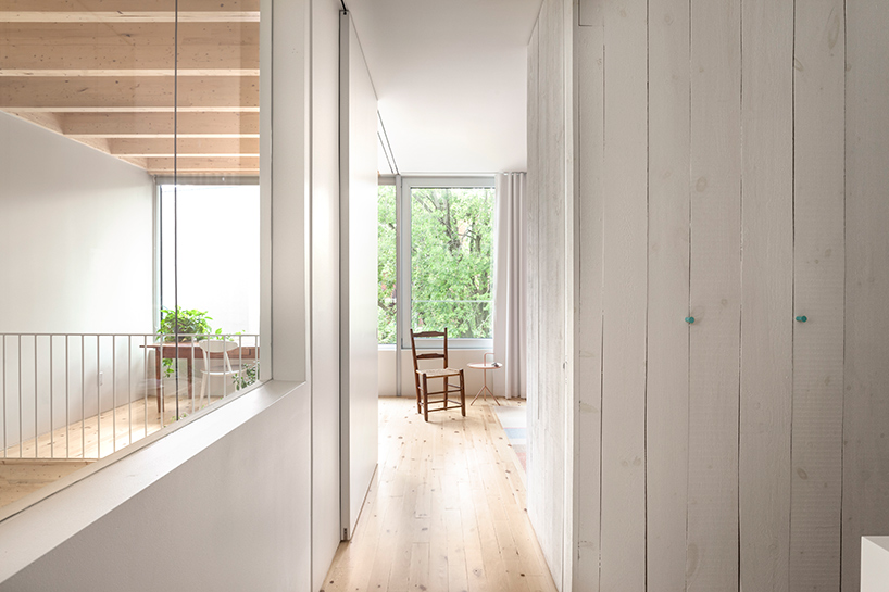 la-shed-arhcitecture-maison-clark-canada-designboom-06