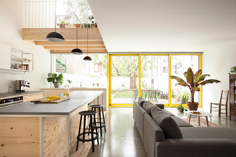 la-shed-arhcitecture-maison-clark-canada-designboom-06