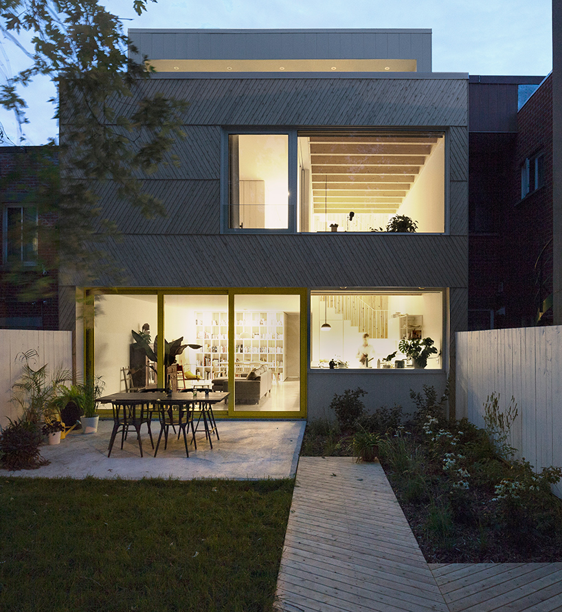 la-shed-arhcitecture-maison-clark-canada-designboom-06