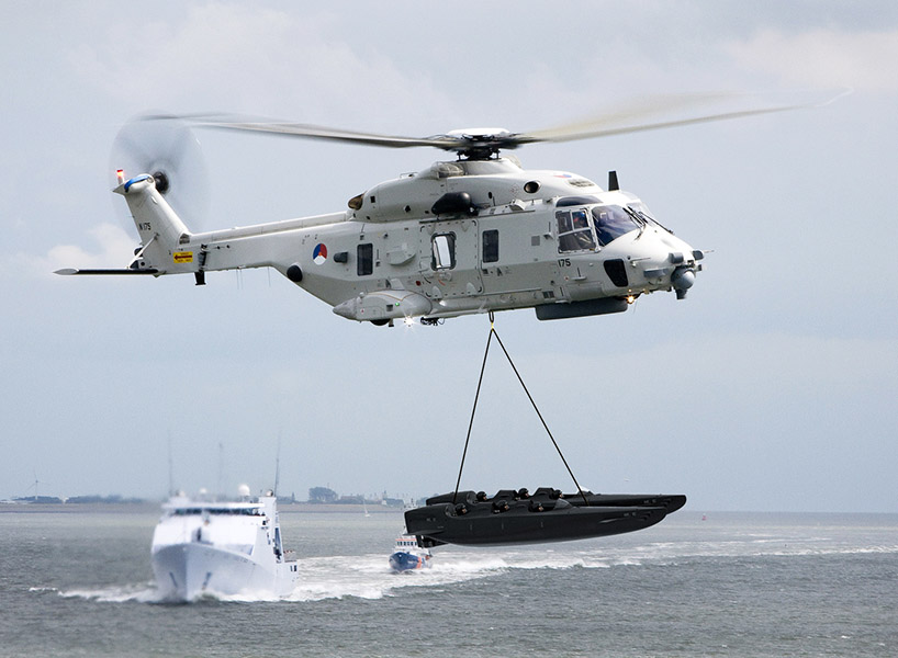 ortega mk 1C three-seater personal submarine designboom