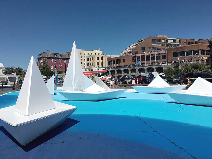 pop-up-ships-public-spaces-victoria-designboom-04
