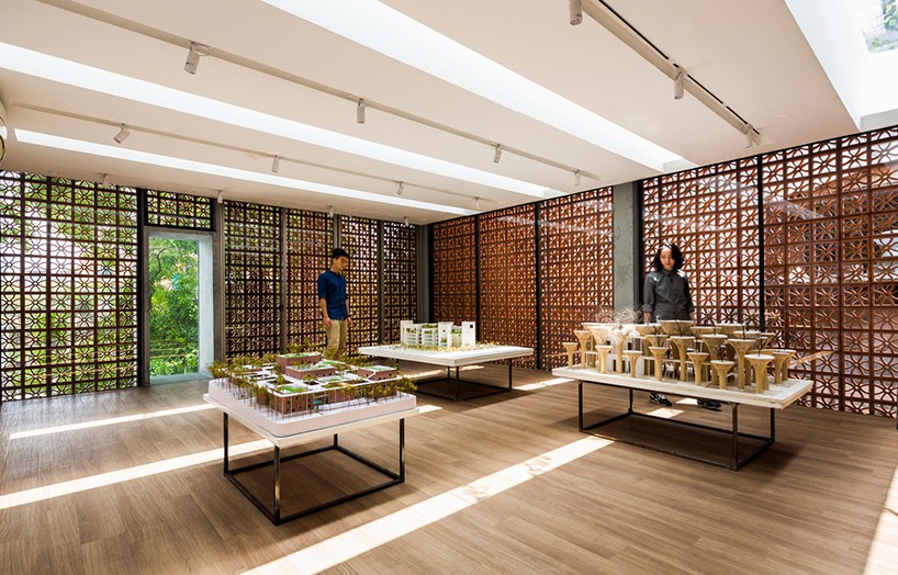 vo-trong-nghia-architects-nanoco-panasonic-lighting-showroom-hanoi-designboom-03