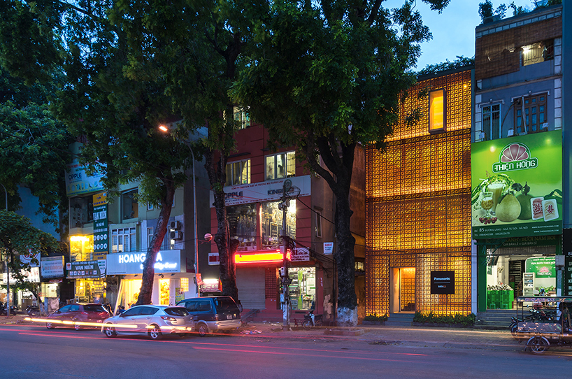 vo-trong-nghia-architects-nanoco-panasonic-lighting-showroom-hanoi-designboom-04