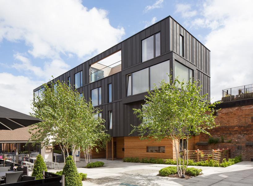 bpn-architects-school-yard-residential-development-harborne-birmingham-designboom-818