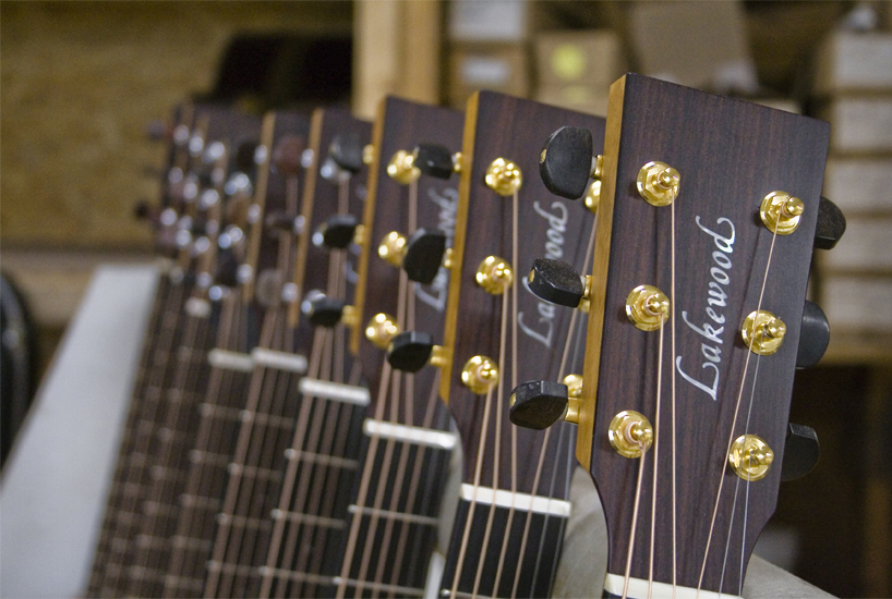 egger-handcrafted-instrument-designboom1800art