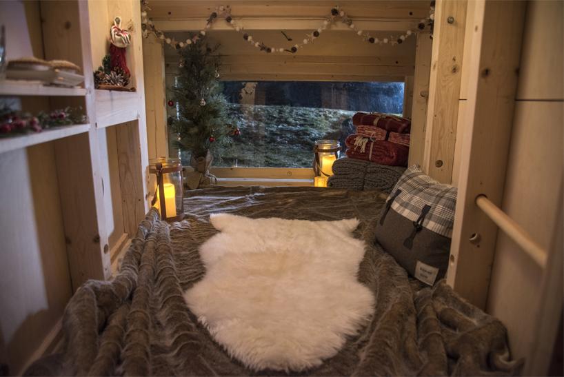 lumo-land-rover-christmas-cabin-designboom06