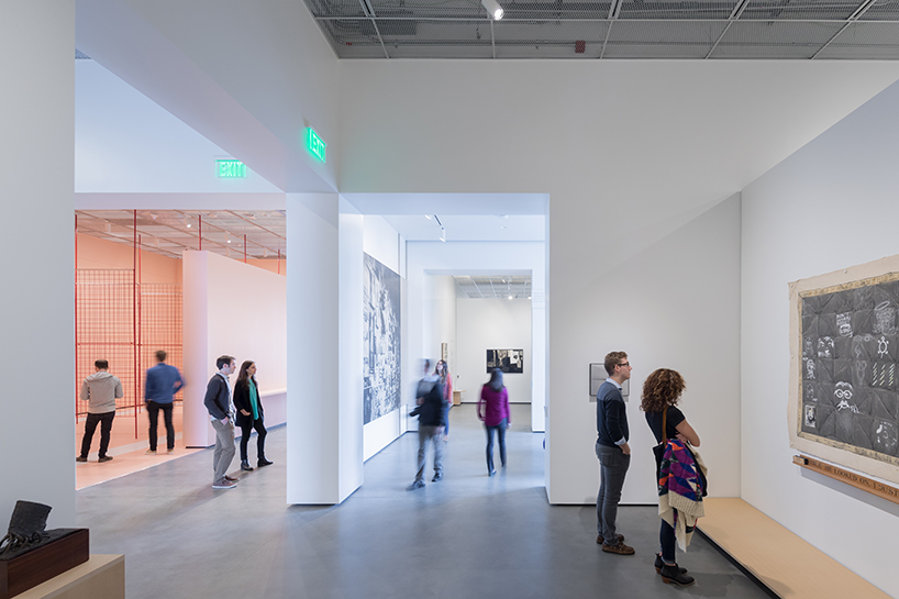 so-il-exhibtion-manetti-shrem-museum-of-art-iwan-baan-california-designboom-01