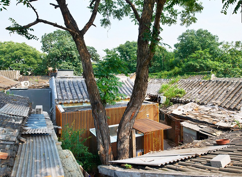 B.L.U.E architecture studio maximizes storage space within beijing hutong