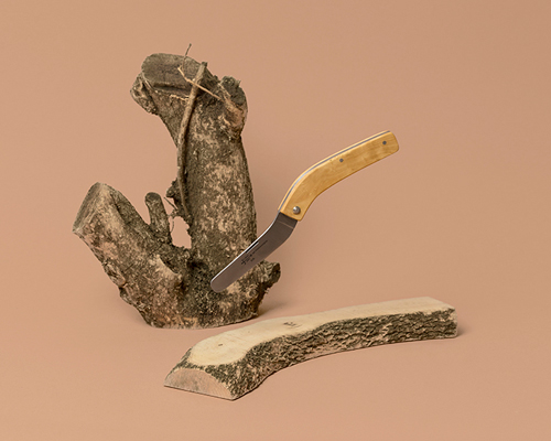 internoitaliano's buti pocket knife offers a contemporary spin on a traditional item