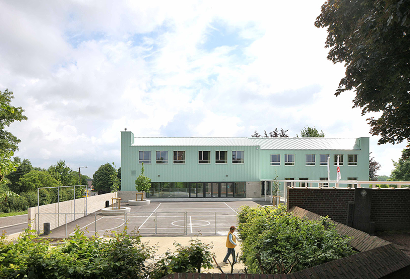 dierendonckblancke-architects-rimst-school-belgium-designboom-02