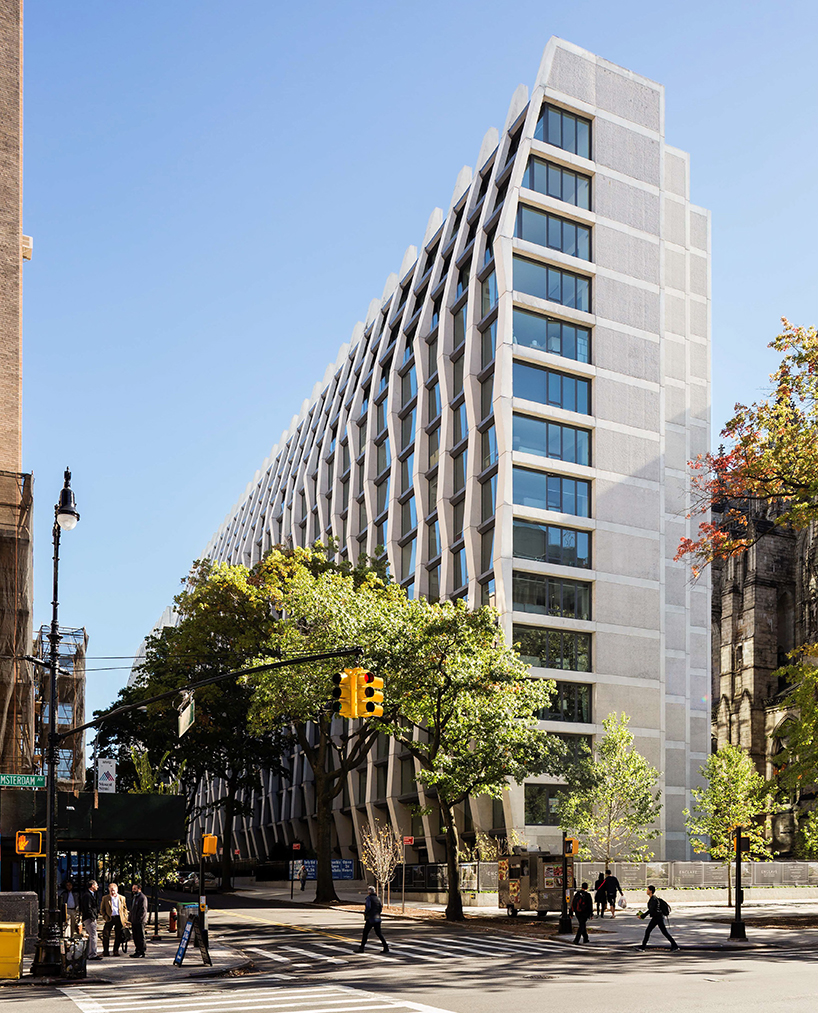 Handel Architects Site Ribbed Residential Building Next To Cathedral In ...