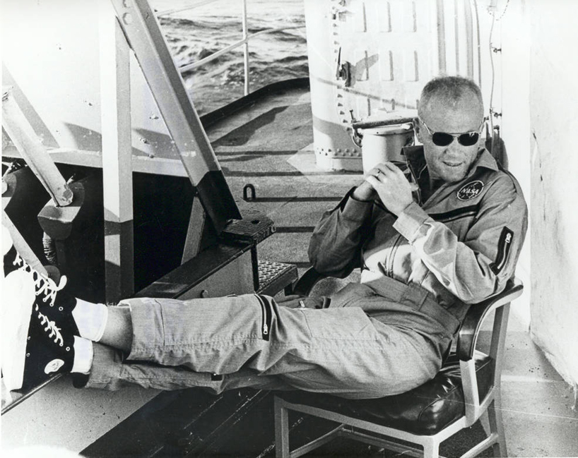 john glenn dies aged 95 american astronaut designboom