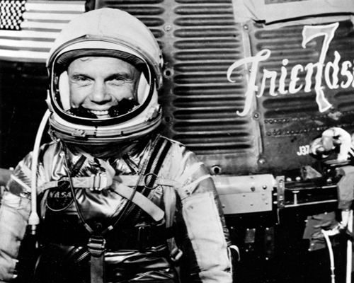 john glenn, symbol of the space age, dies aged 95