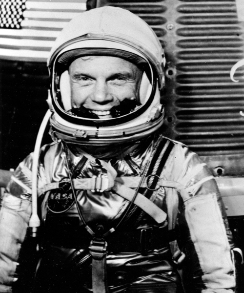 john glenn, symbol of the space age, dies aged 95