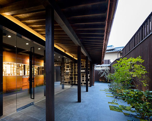 oniki design studio's Hermès pop-up store opens in gion machiya townhouse
